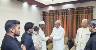 বিমান বিধ্বস্তে নিহত তৌকিরের পরিবারের পাশে খালেদা জিয়া ও তারেক রহমান